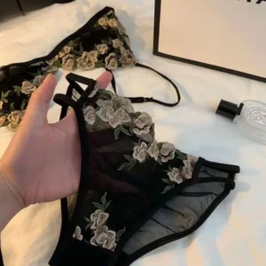 MOYISU French Lace Bralette Set Small Breasts, No Underwire Summer Bras, Sexy Triangle Bra for Petite Girls Pure Desire Lingerie